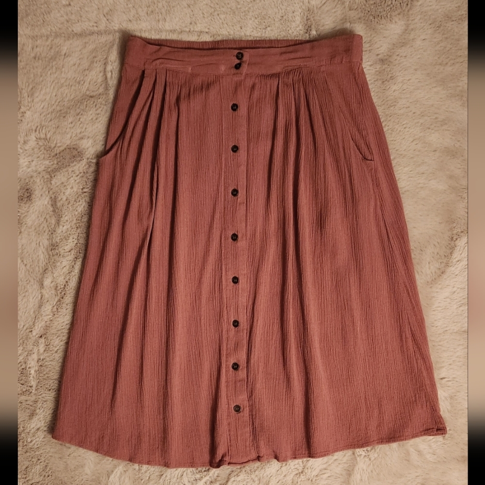 Forever 21 mid-length skirt, junior's large